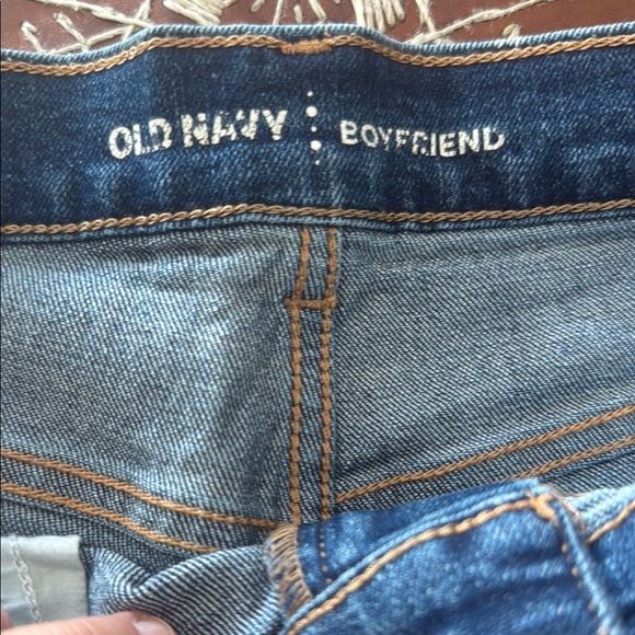 Old Navy Blue Jean Shorts Distressed Frayed Hem - Picture 2 of 4
